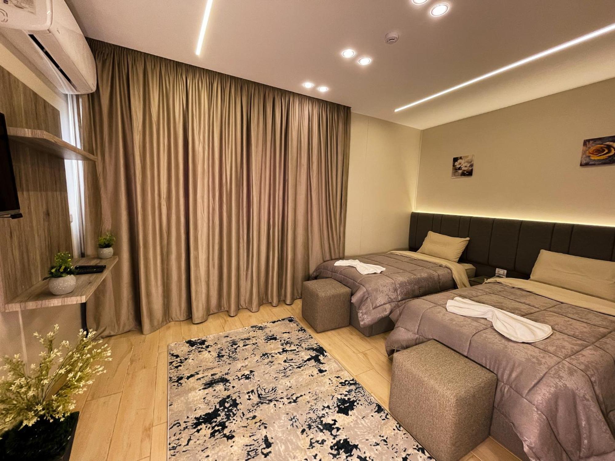 Holy Sheet Plus Cairo Exterior photo